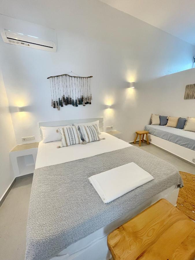 Kirki Rooms By The Sea ปาริเกีย ภายนอก รูปภาพ