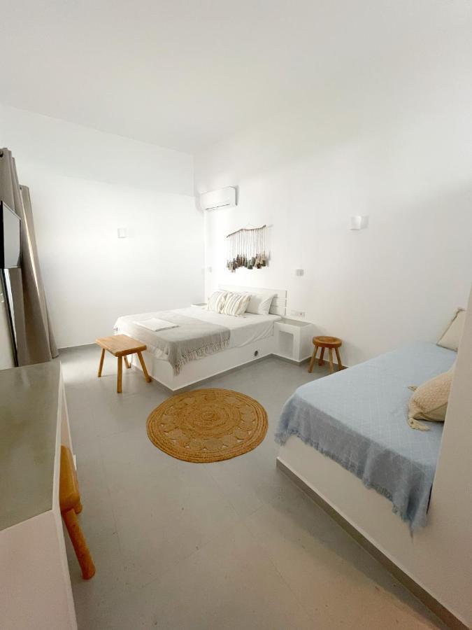 Kirki Rooms By The Sea ปาริเกีย ภายนอก รูปภาพ